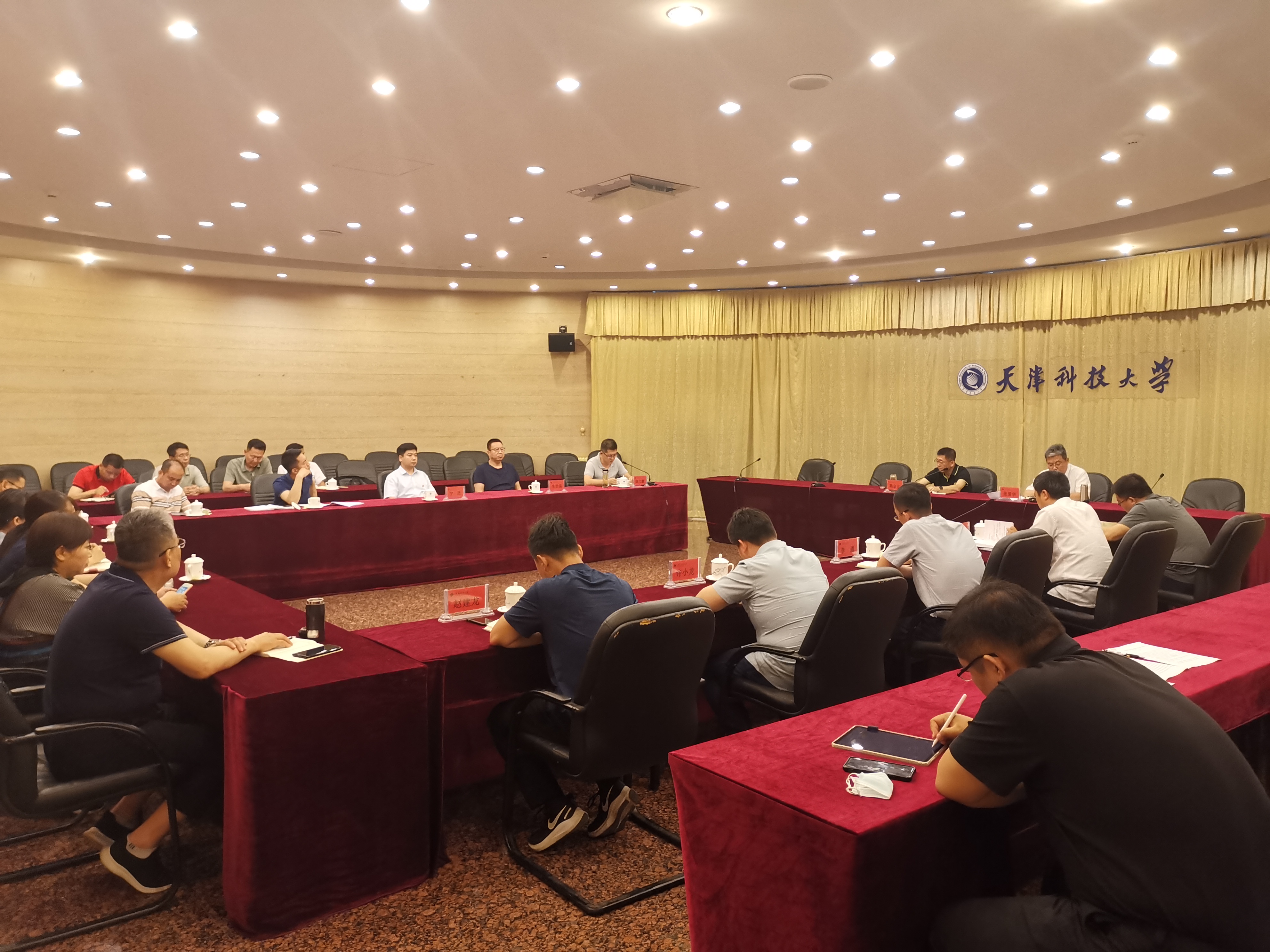 46c3097b9c464e58ba60c1a0b2c08926.jpg 46c3097b9c464e58ba60c1a0b2c08926.jpg