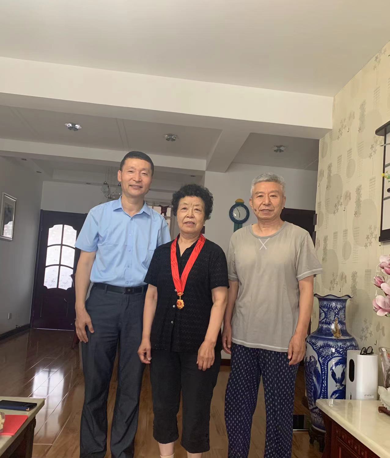 058d318ef3224092b92bb0f2547d77e4.jpg 058d318ef3224092b92bb0f2547d77e4.jpg