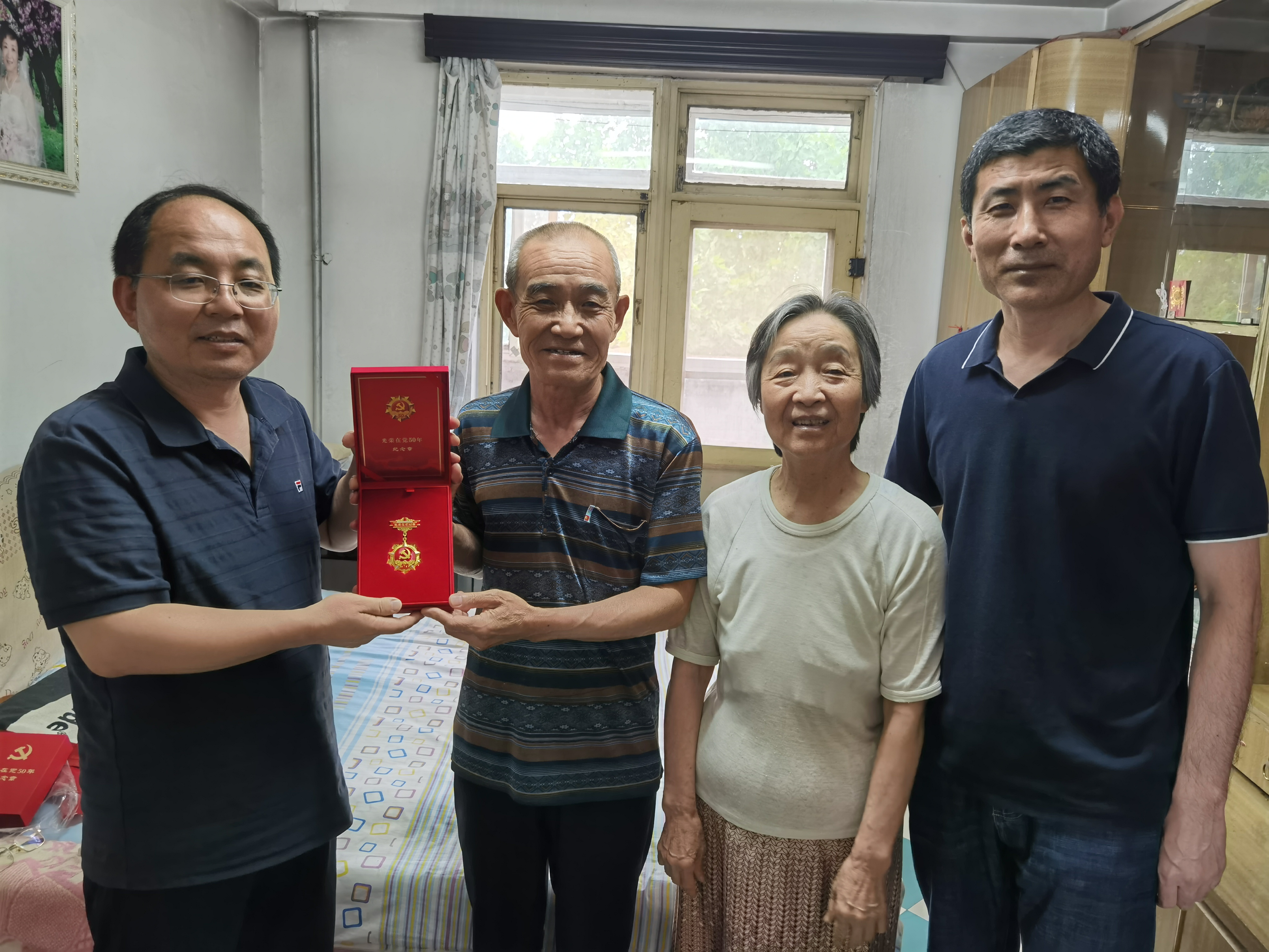 c50c54f9efd04b6b85c8736c34eeea6d.jpg c50c54f9efd04b6b85c8736c34eeea6d.jpg