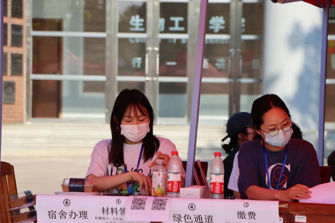 7b0607d71a5348a5934862c248edfdbf.jpg 7b0607d71a5348a5934862c248edfdbf.jpg