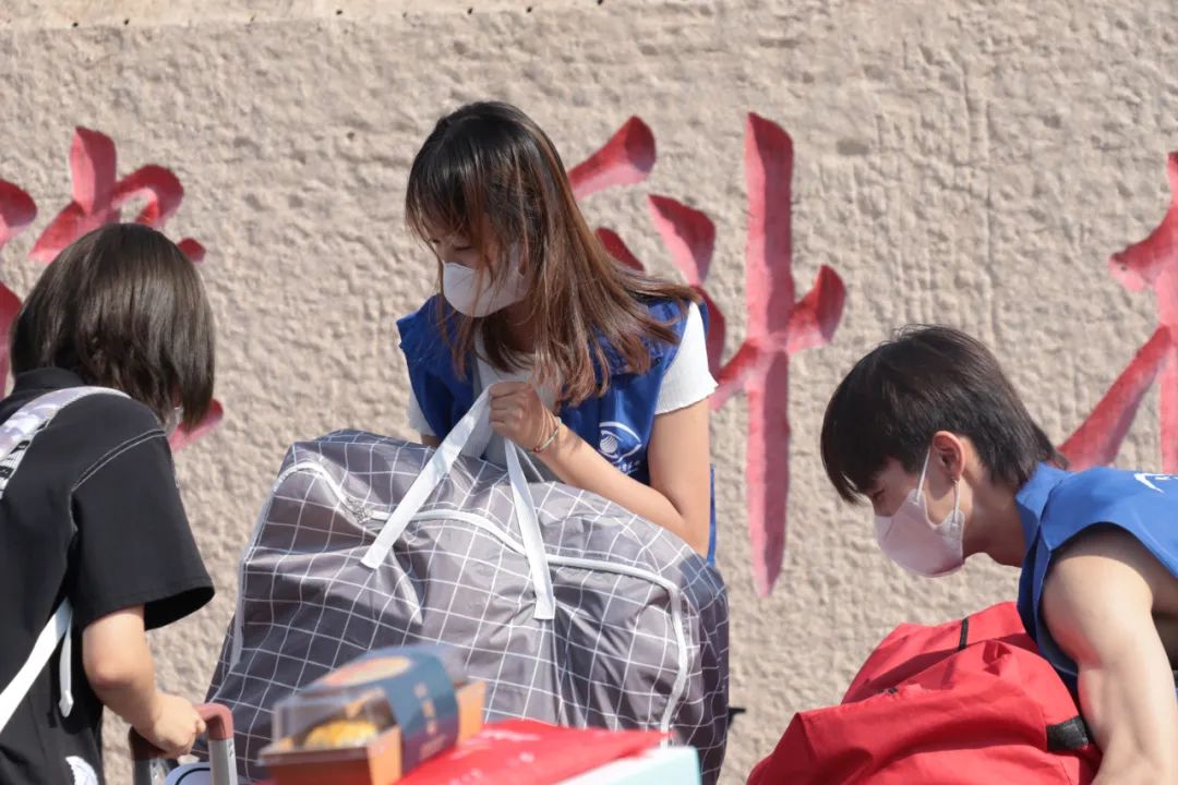 e489a7cd3b764f1a9e4a7139ed0a4416.jpg e489a7cd3b764f1a9e4a7139ed0a4416.jpg