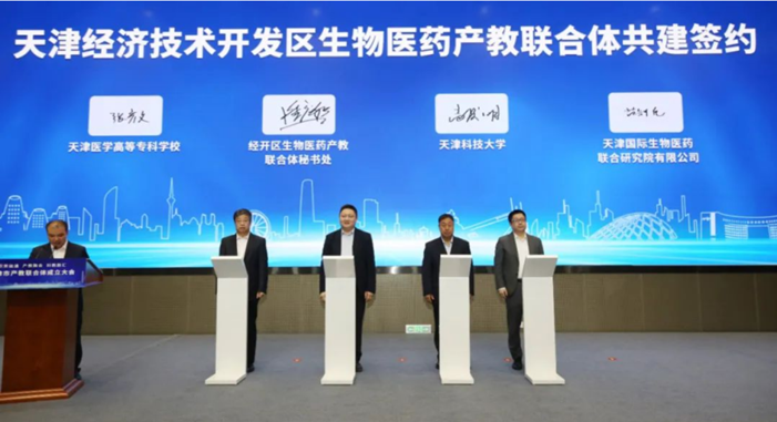 cd03f4d71a0448b0806eb351013f1b27.png cd03f4d71a0448b0806eb351013f1b27.png