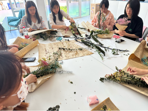 06c3c9024e7f4a6997c78099d6901b95.png 06c3c9024e7f4a6997c78099d6901b95.png