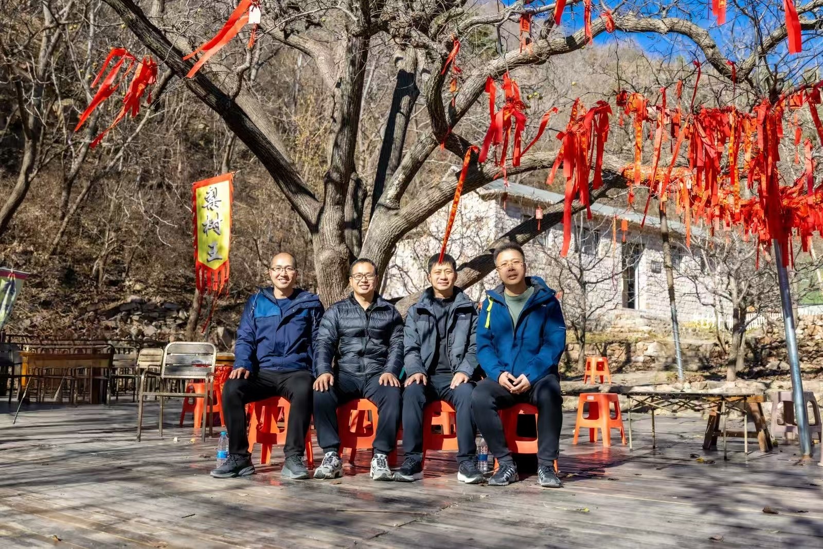 6b0a91d22a0845d88094f2965b926d44.jpg 6b0a91d22a0845d88094f2965b926d44.jpg