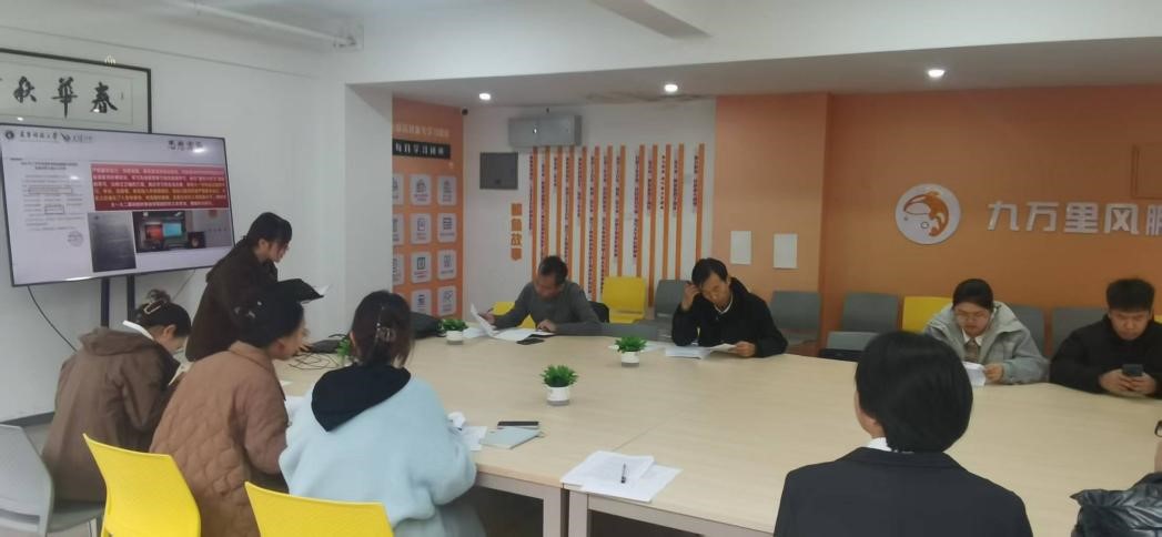 470d5d68c1a34cefbdd4993b76815452.jpg 470d5d68c1a34cefbdd4993b76815452.jpg