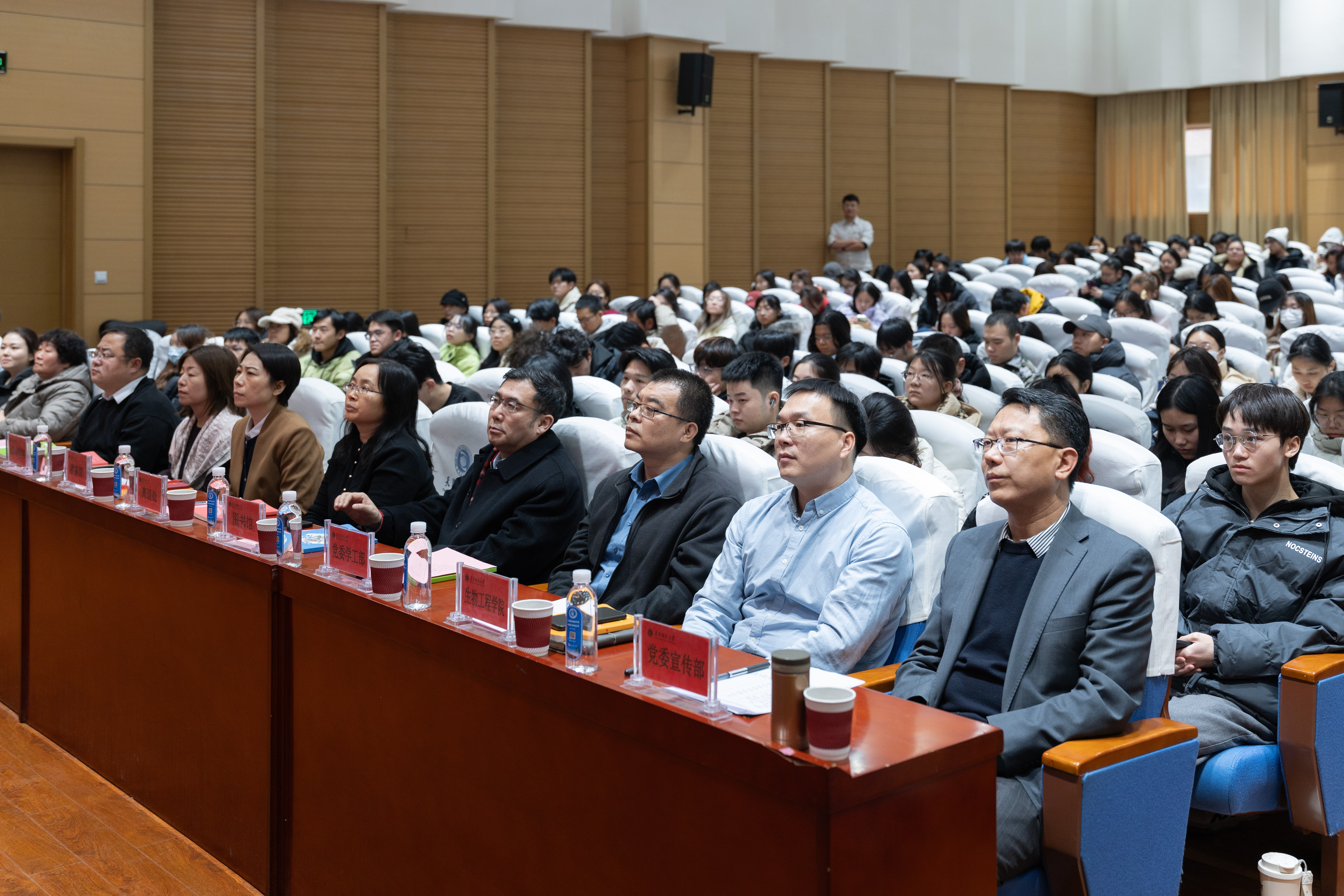 a9a8c54437a44f5291a85eecd55614a7.jpeg a9a8c54437a44f5291a85eecd55614a7.jpeg