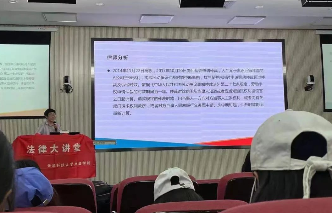1c4cb76cc21e4b55a41d0b4a18263382.png