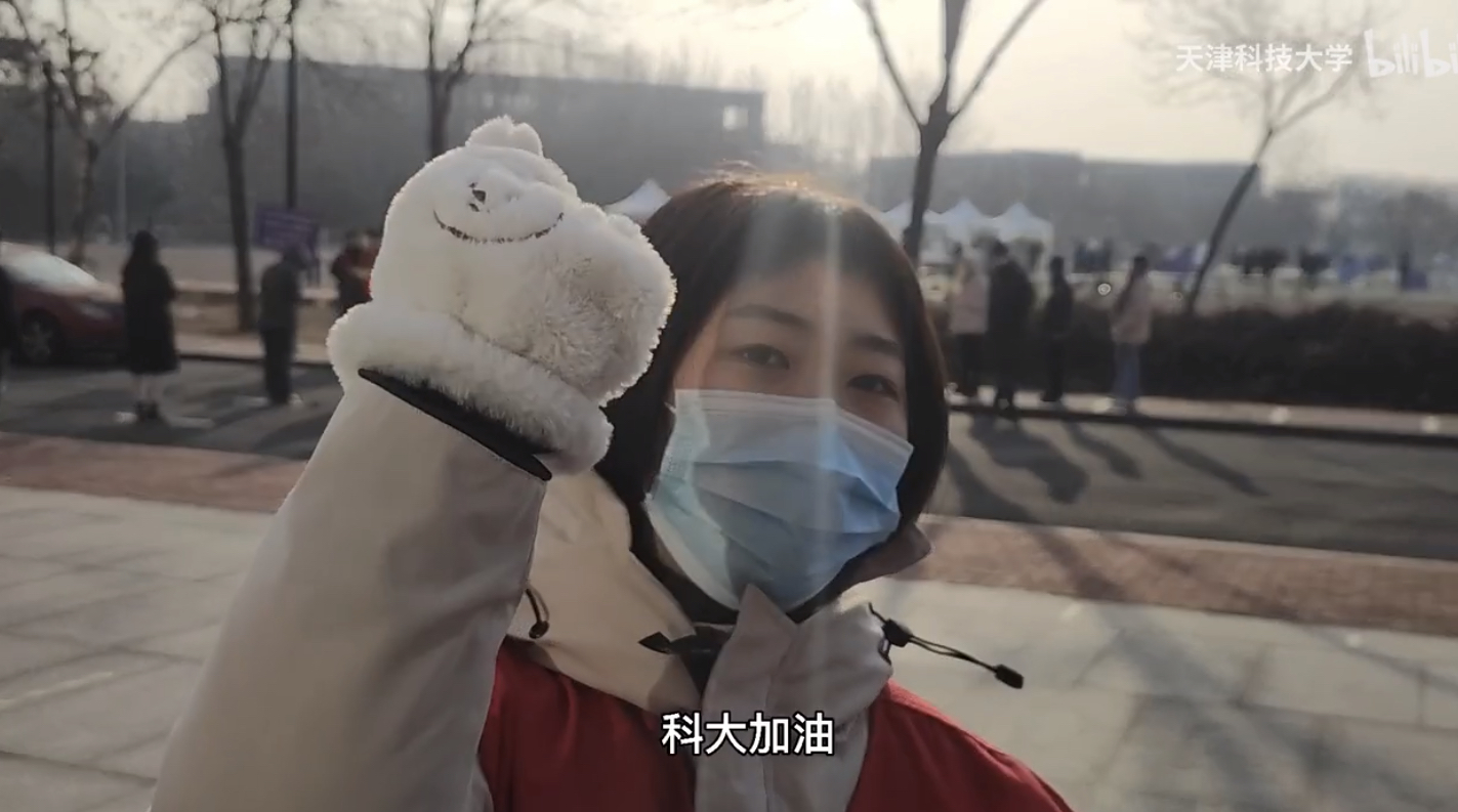 3a5864c5ad264b9da0afcda423ffcbd3.jpg