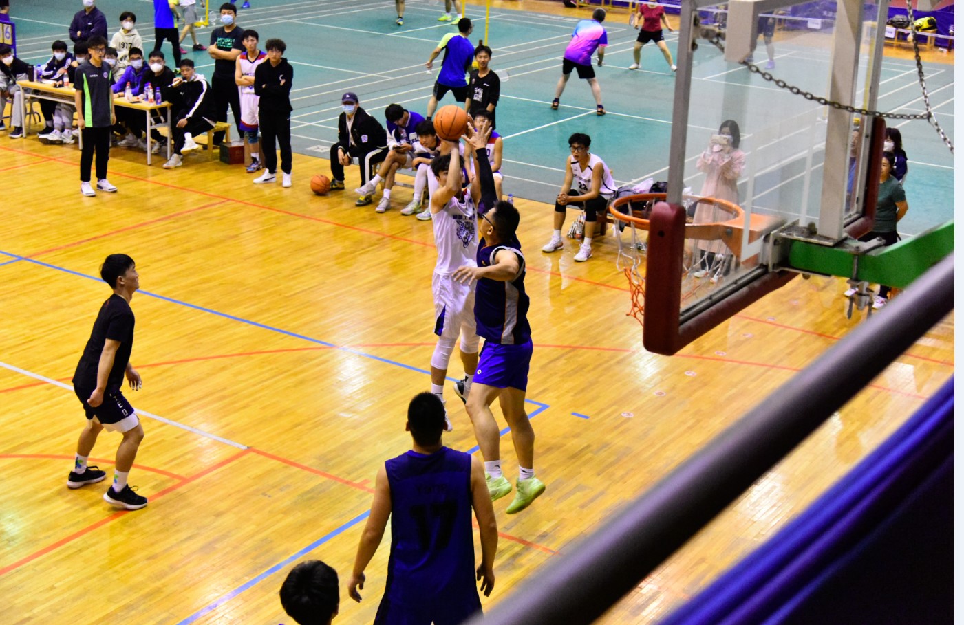 师生零距离 风采“篮”不住——天津科技大学举办师生篮球友谊赛