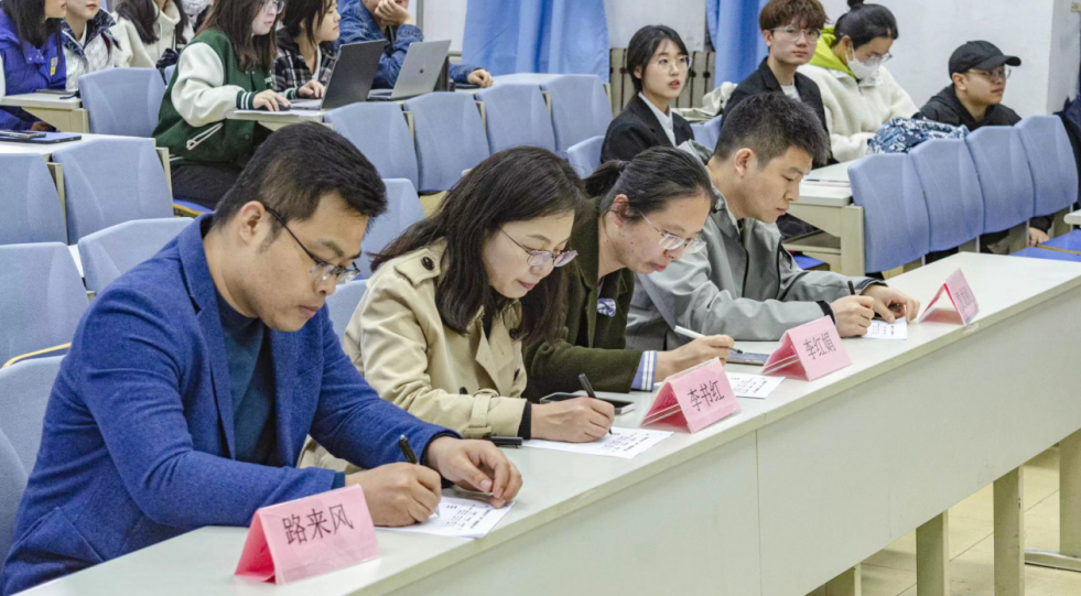 f8d07098880e4f5a92ebd0010f4c7b71.png f8d07098880e4f5a92ebd0010f4c7b71.png