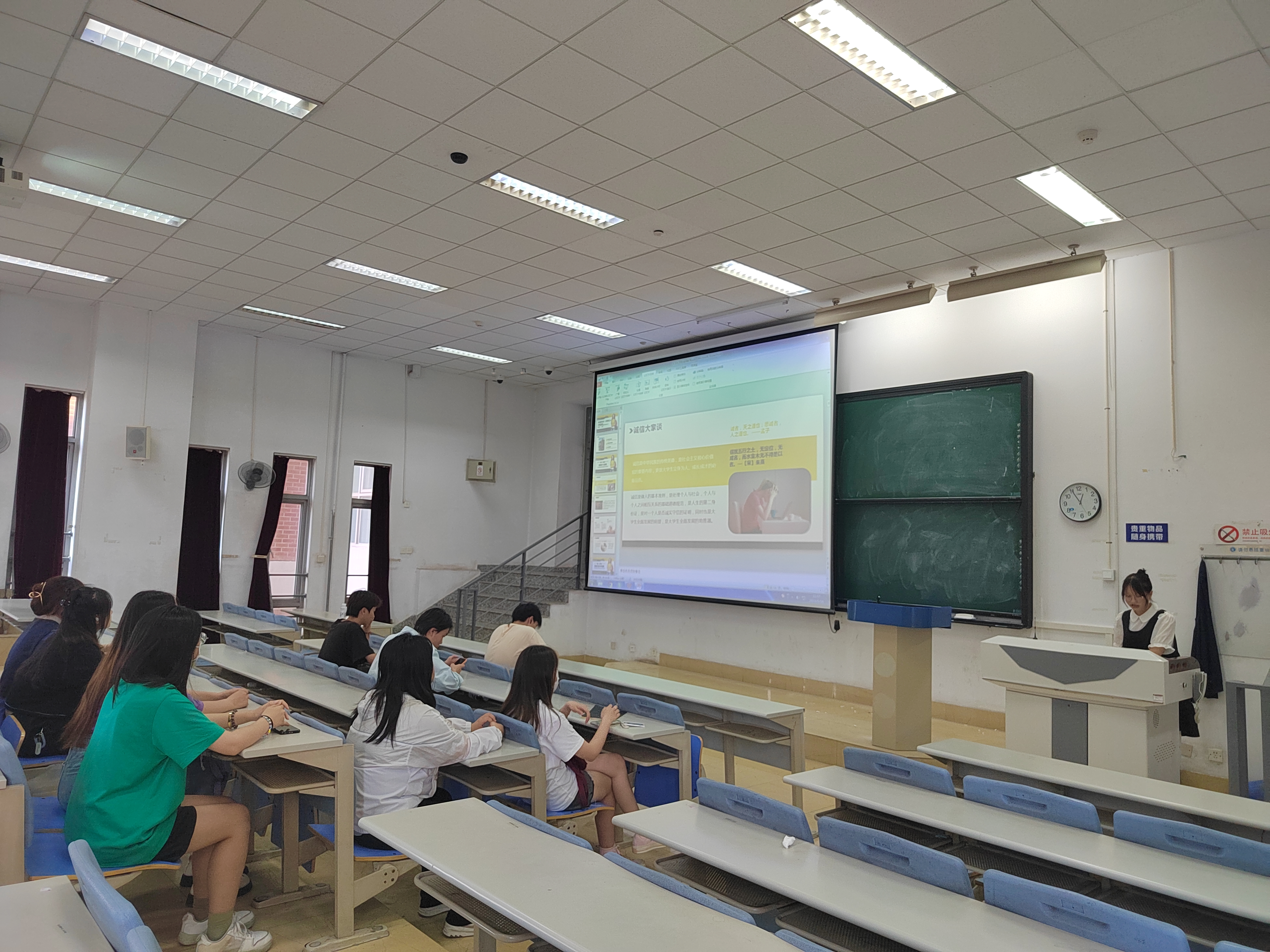 670f6026e2054e4f8cee0759411da9b0.jpg 670f6026e2054e4f8cee0759411da9b0.jpg