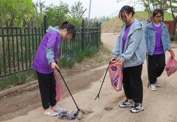 e1ff9a3e0a7849b0bc3d3e0e9f08b170.jpg e1ff9a3e0a7849b0bc3d3e0e9f08b170.jpg