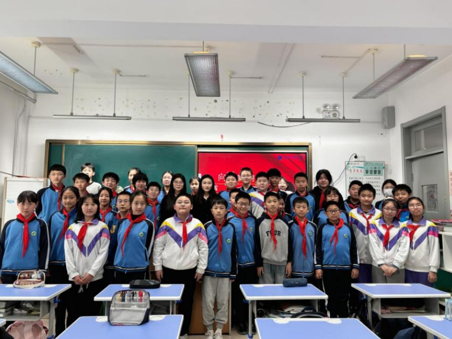 c93cdcc3d6834692bb2e375e14ffb89f.png