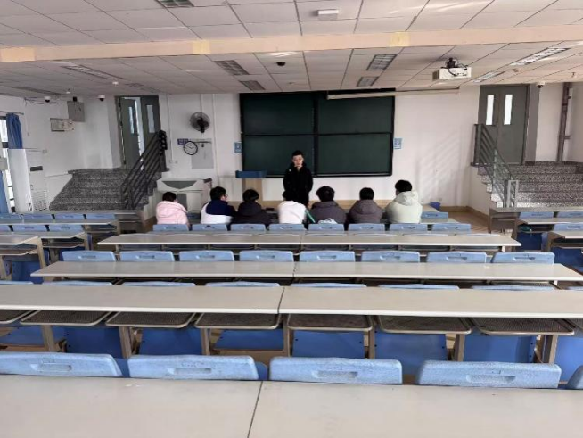 b9c564af5c7e4cae80c5c803d1844691.png